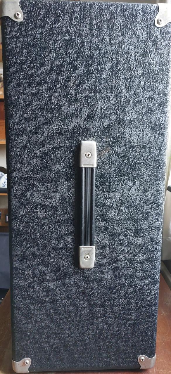 Peavey 210 Column 16 Ohm PA Speakers (Pair)