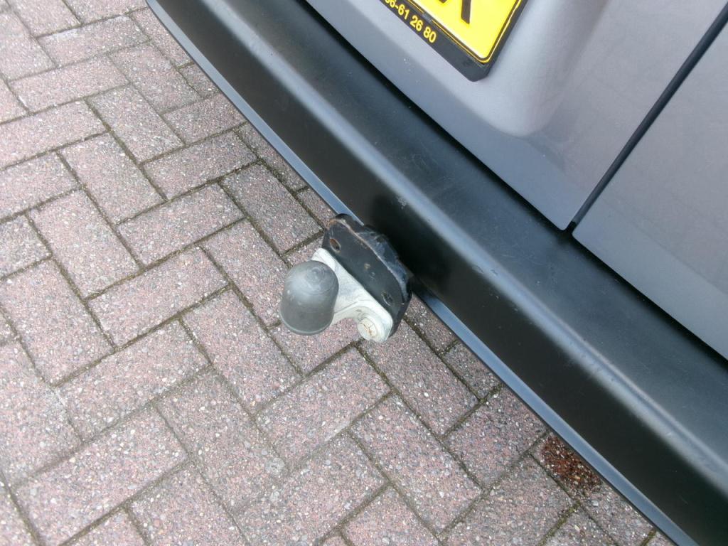 Peugeot Partner 1.5 bluehdi 75 airco, trekhaak, 3-zits