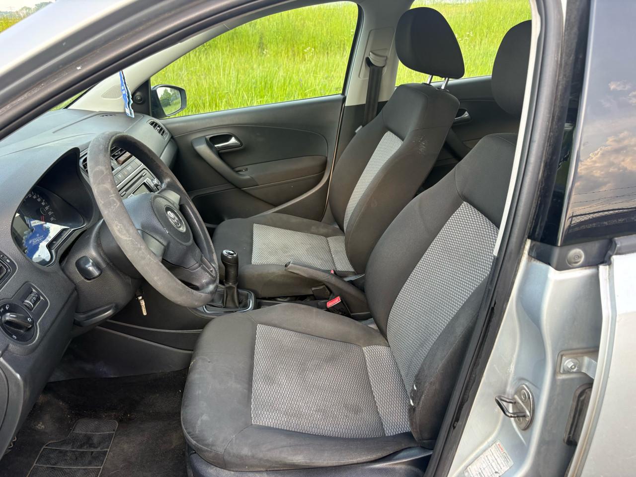 Volkswagen Polo 1.2tsi uit 2009 / 268 DKM / GEEN AIRCO