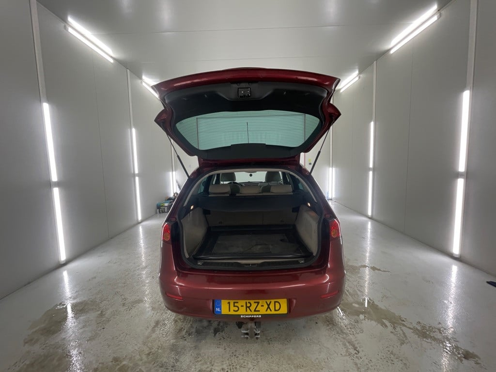 Fiat Croma 2.2-2005-i.zr.g.st.-km.145234- airco-Nav-Tr.hk-2600,=