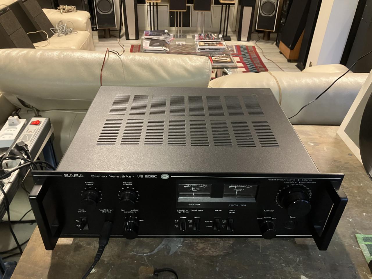 Saba (Sanyo)prachtige vintage set 2x 60Watt bij 4 Ohm VU meters rackhandles