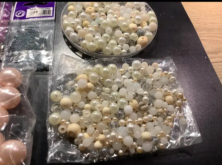 Grote partij om sieraden te maken