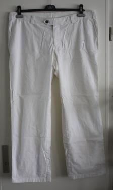 Wiitte pantalon maat 27