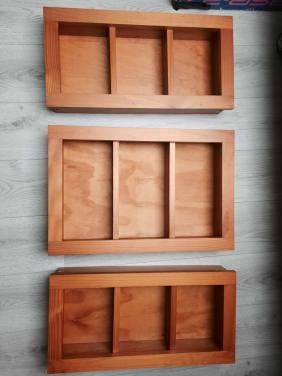 3 kastjes ( hang)