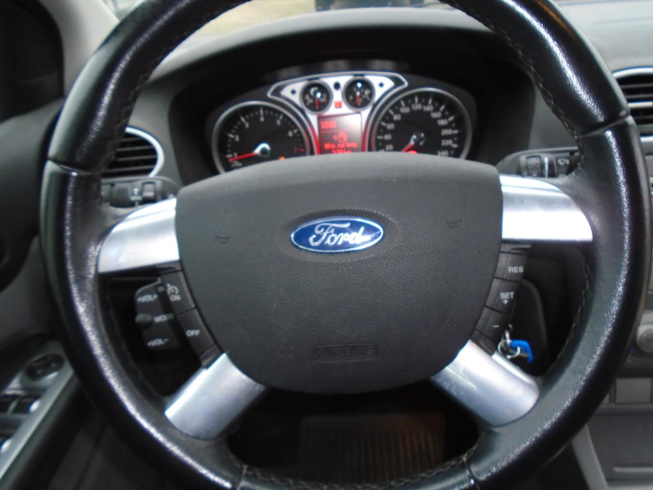 Ford Focus 1.8 Station Titanium