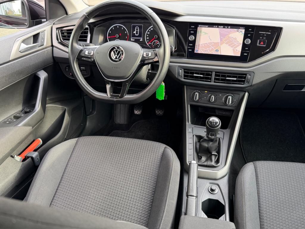 Volkswagen Polo 1.0 tsi 96pk comfortline | adapt. cruise | navi | carplay |