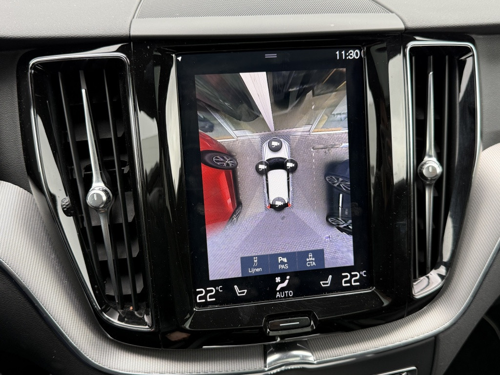 Volvo XC60 t8 390pk recharge r-design| panodak| adap.cruise| 360camera| led