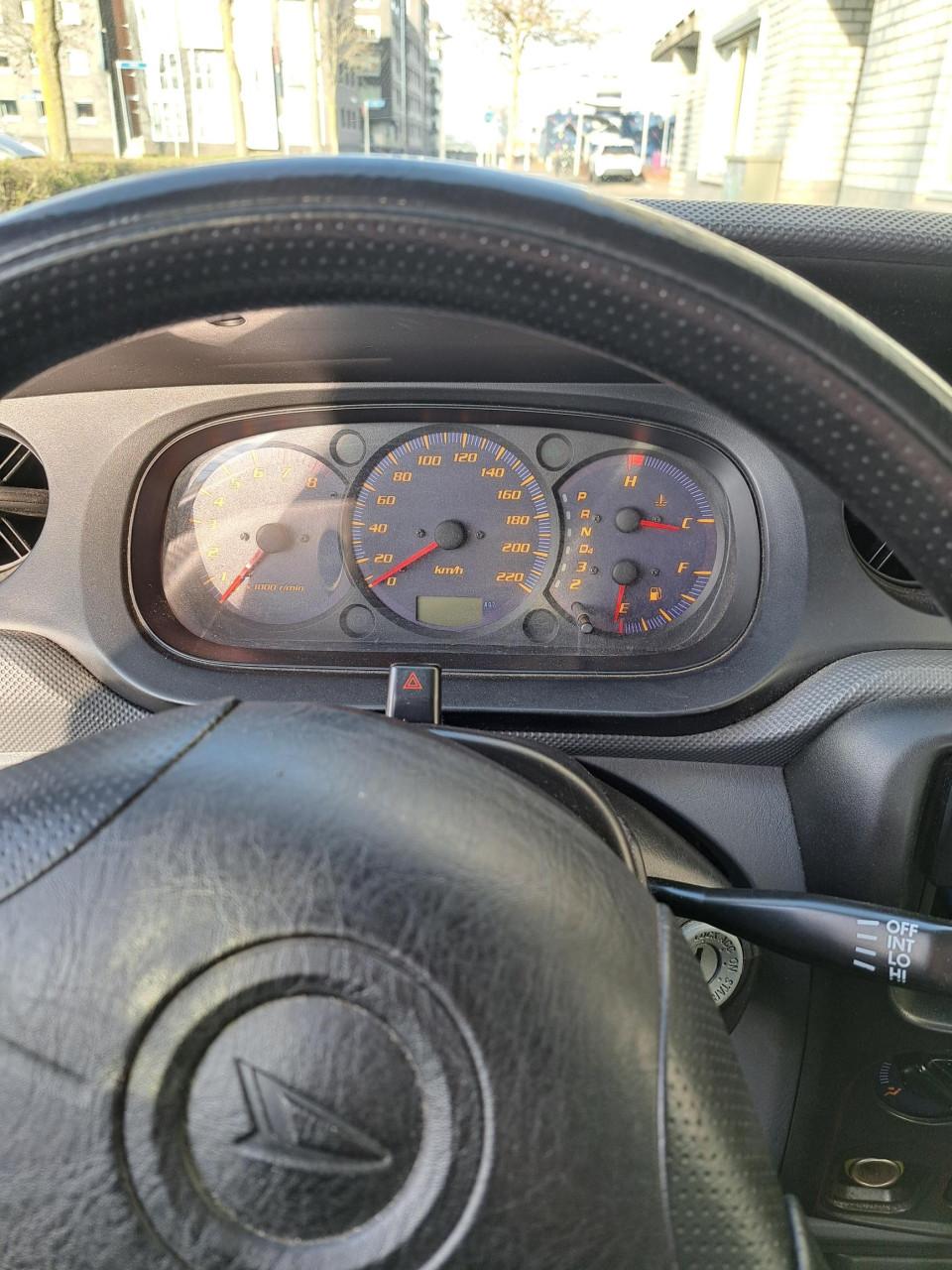 Daihatsu YRV 1.3 AUTOMAAT