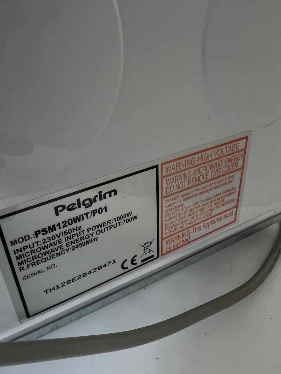 Vrijwel nieuw en bijna niet gebruikte  Magnetron