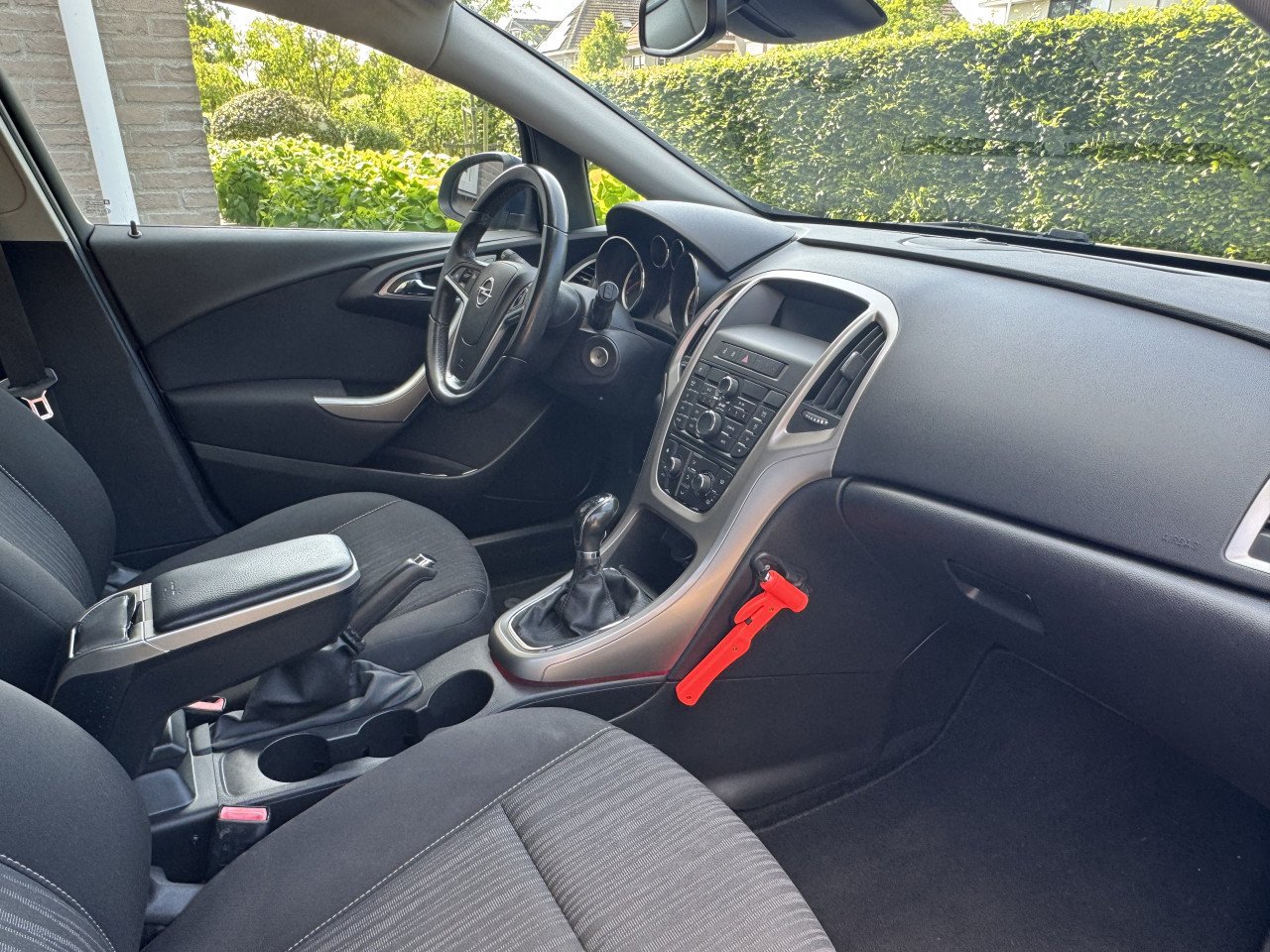 Opel Astra 1.4 Turbo, 2011