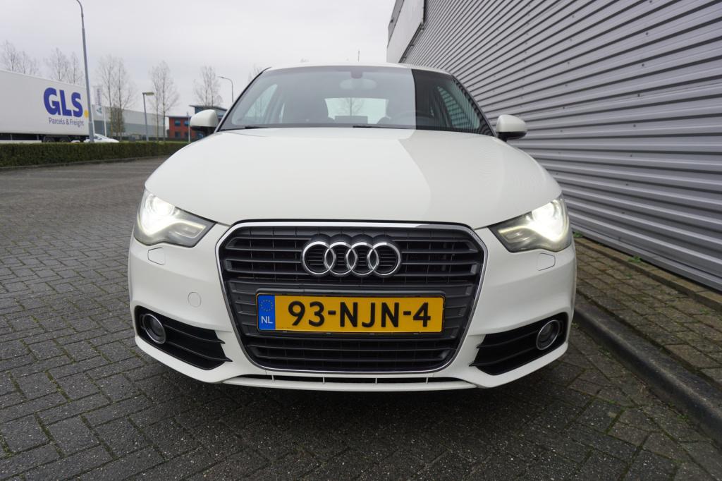 Audi A1 1.4 tfsi ambition pro line business airco / navi / cruise / elektr.