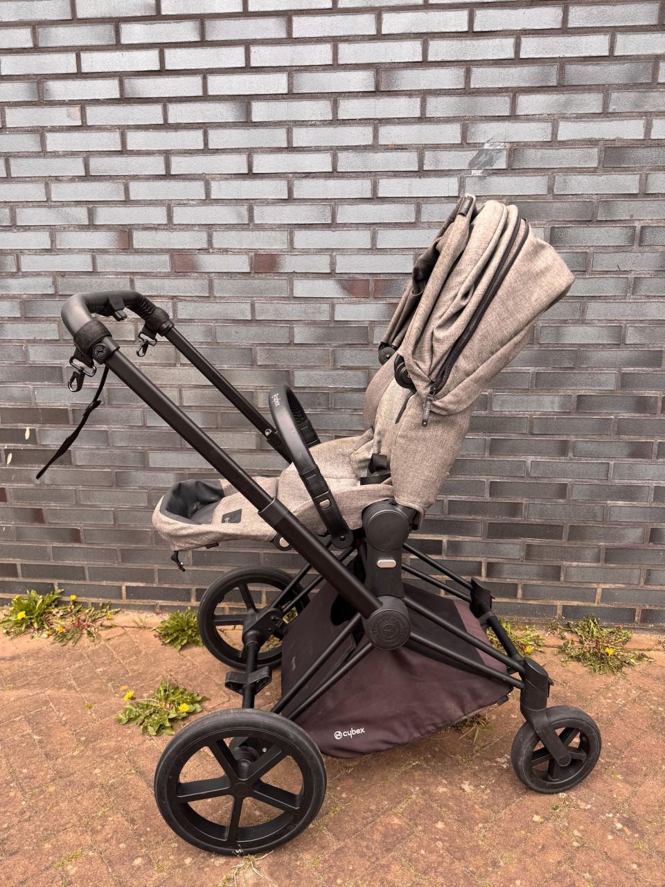 Cybex Priam Platinum kinderwagen