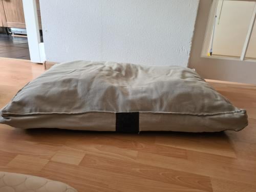 Petlife hondenkussen licht grijs 100x70x10