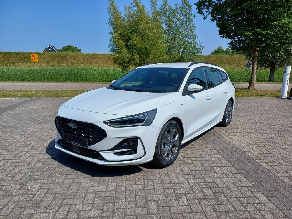Ford Focus wagon 1.0 ecoboost hybrid st line