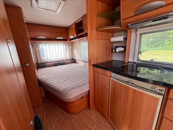 Mooie Hymer eriba nova 465 caravan