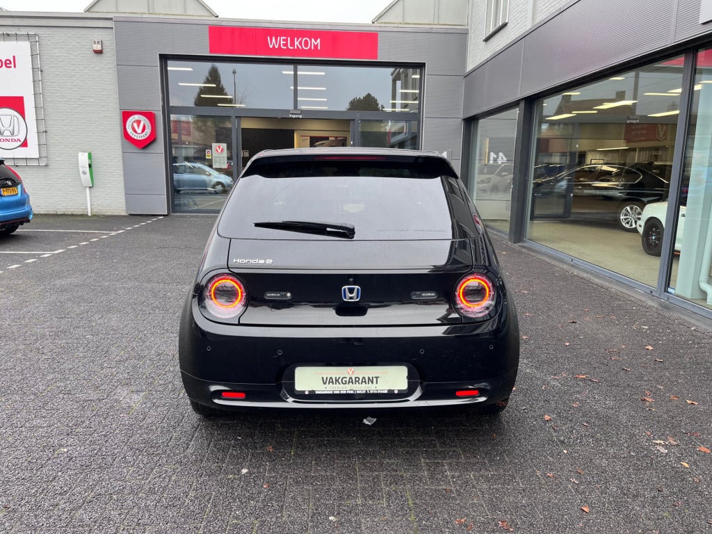 Honda E base