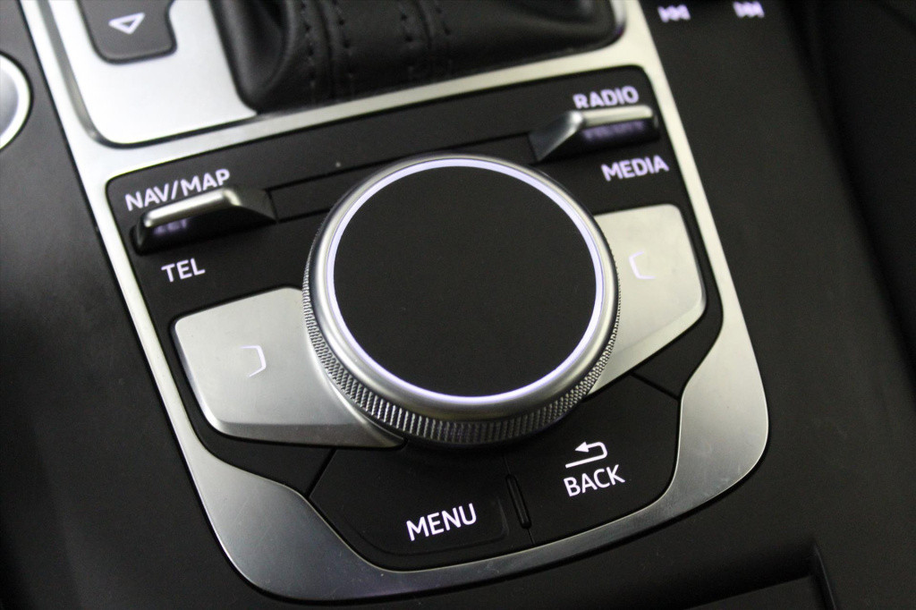 Audi A3 40 e-trontfsi 204 pk s tronic design