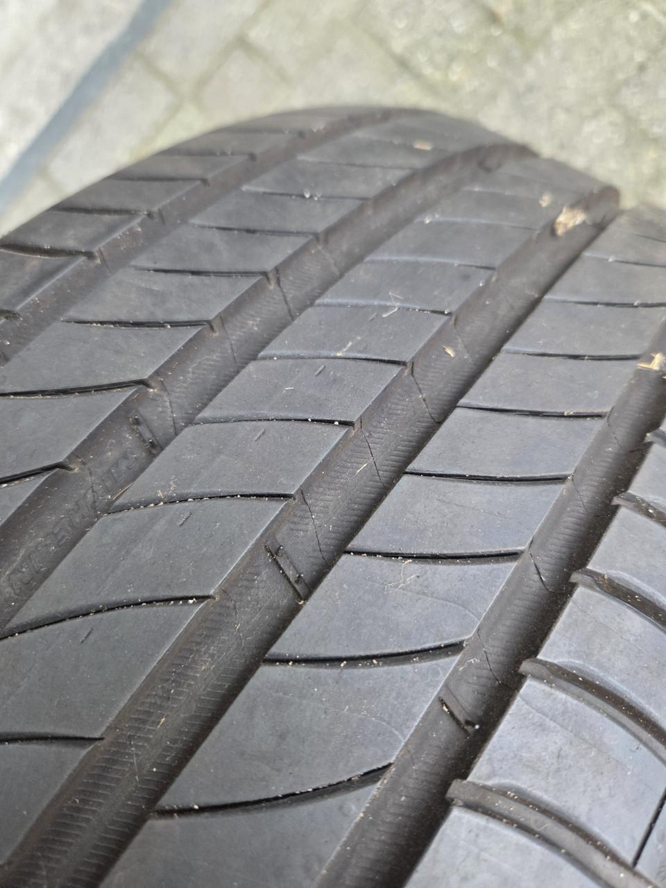 225-55-17 Michelin 5.5MM