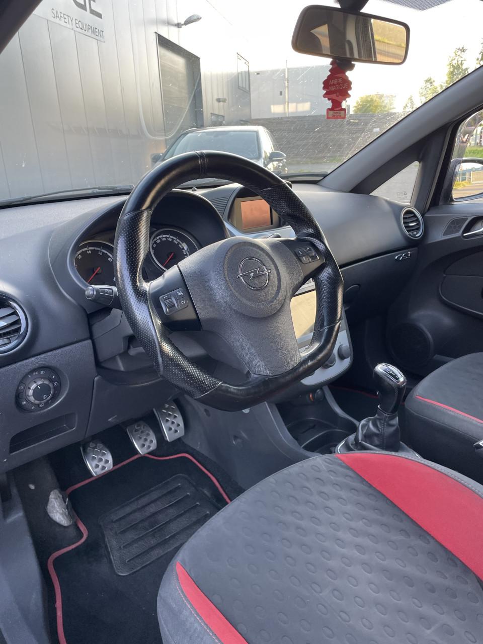 Opel Corsa 1.6 GSI Turbo 3D 2009 Zwart | 150 PK | NAP