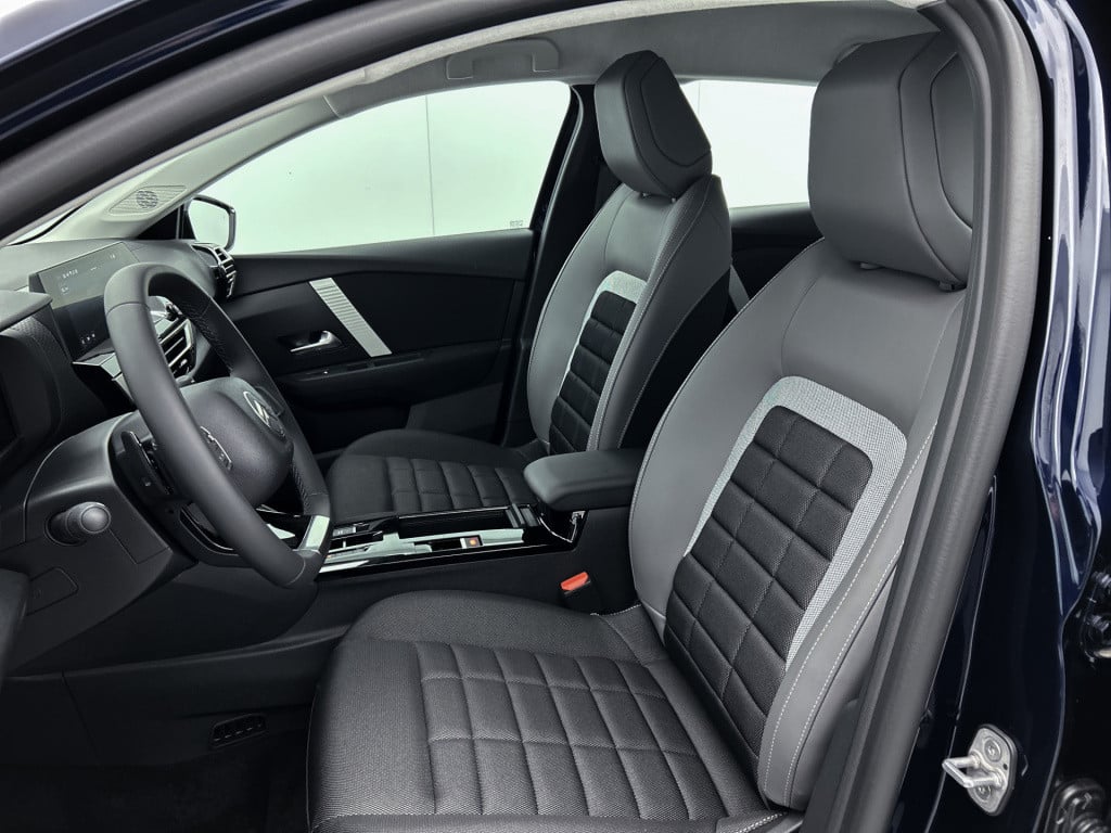Citroen C4 hybrid 145pk automaat business private lease € 489,- pm - 48mnd 