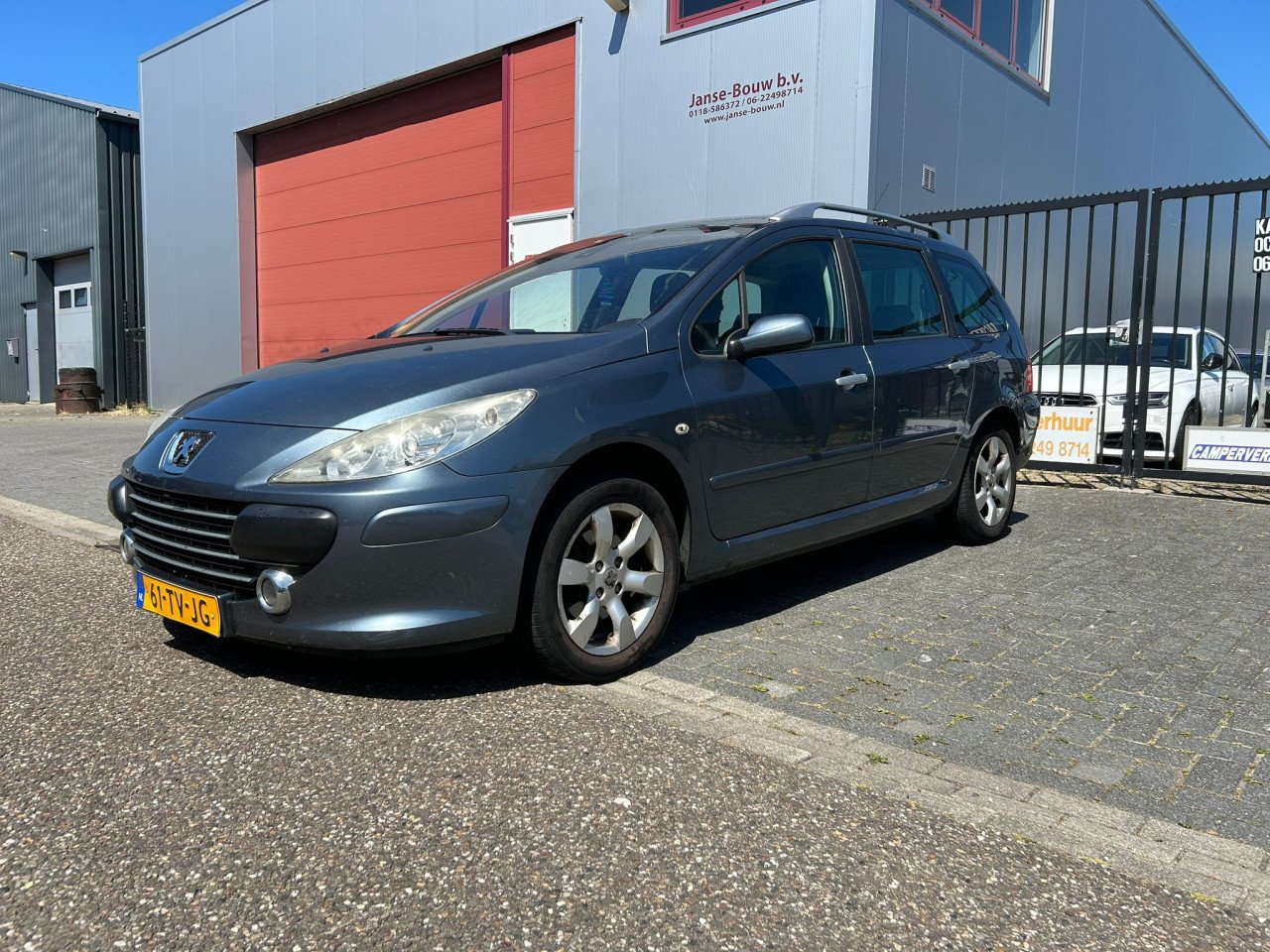 Peugeot 307 SW 2.0-16V Pack Automaat Panorama Dak Uit te breiden naar 7zit!