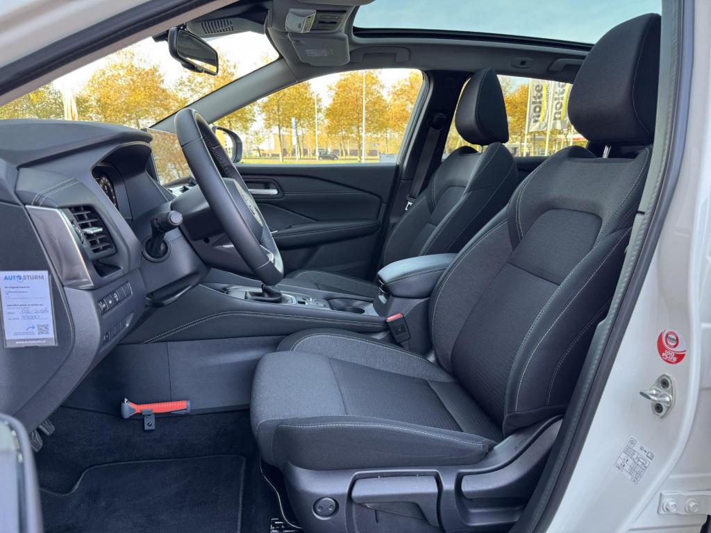 Nissan Qashqai 1.3 mhev n-connecta design pack