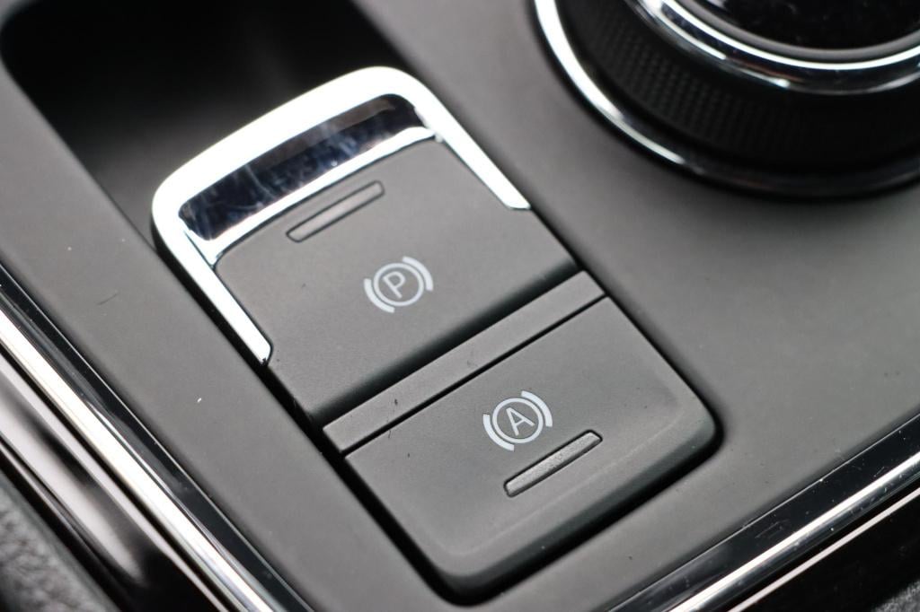 Seat Ateca 1.4 ecotsi xcellence | keyless | camera | carplay