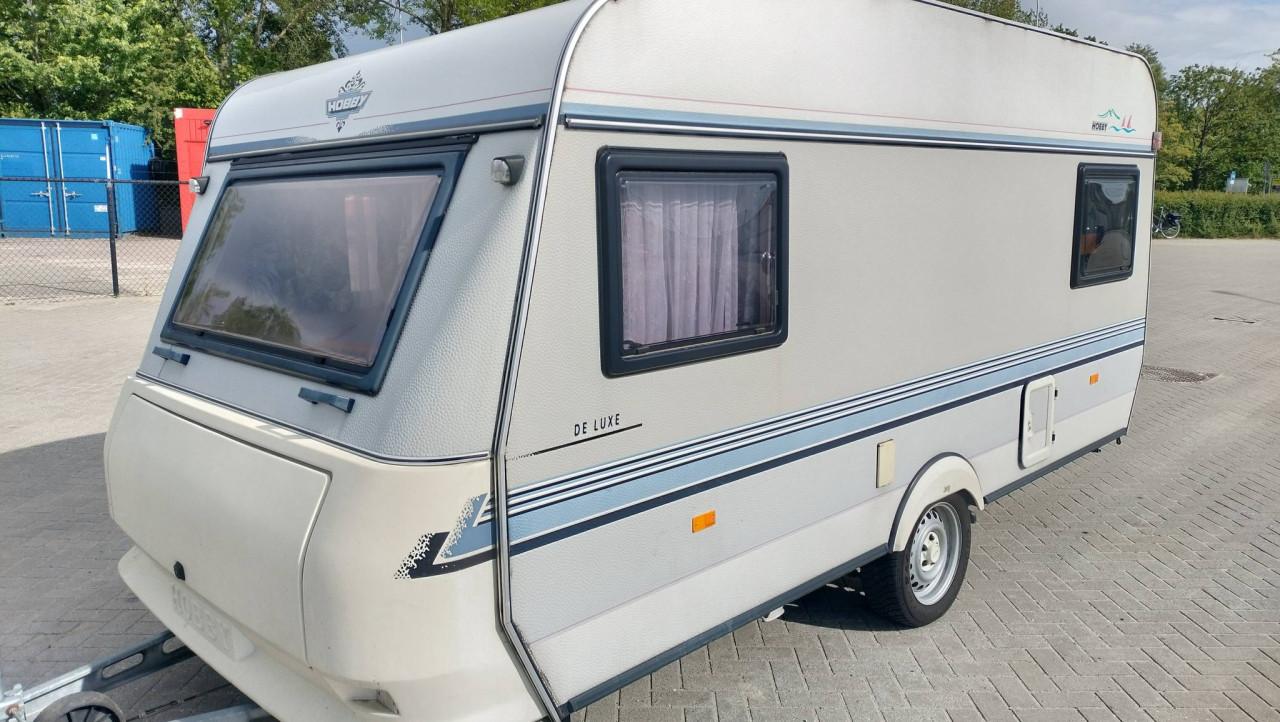Hobby 430 met voortent