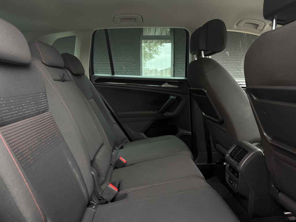 Volkswagen Tiguan 1.4 tsi sound editie - trekhaak -