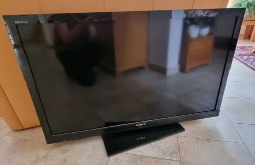 Sony tv model KDL40EX711