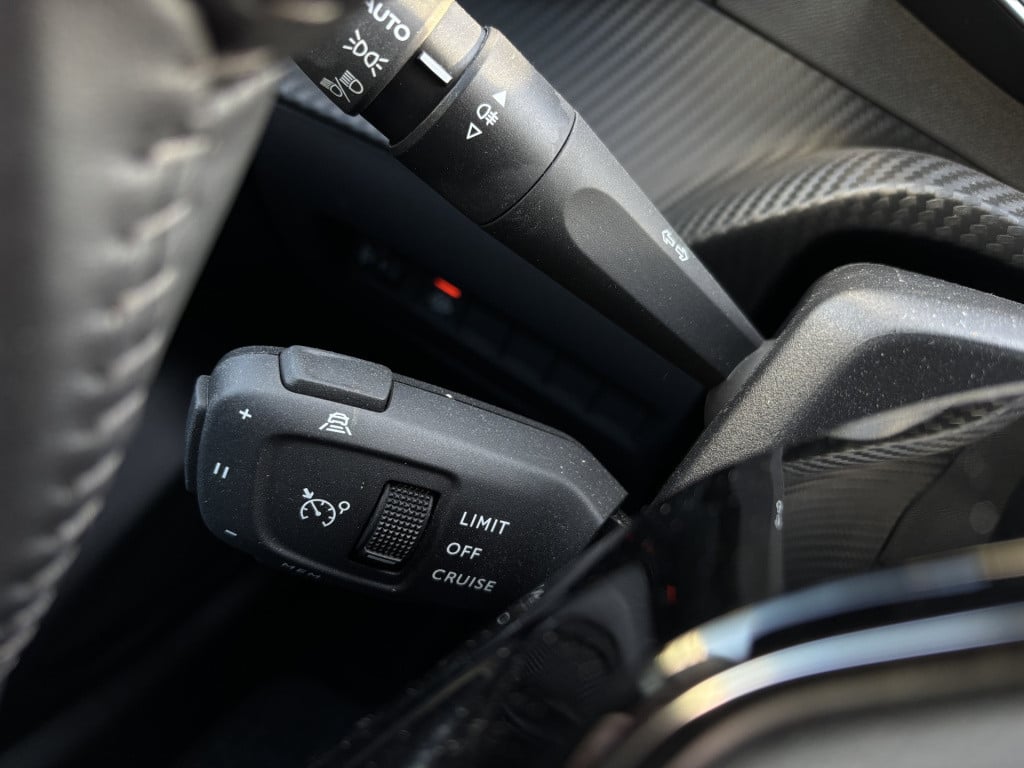 Peugeot 208 1.2 puretech allure pack