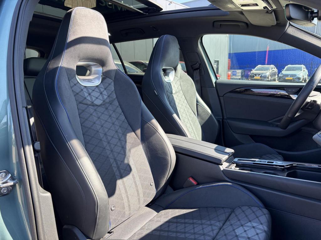 Volkswagen Passat variant 1.5 ehybrid r-line edition nl-auto, soh 97% volle