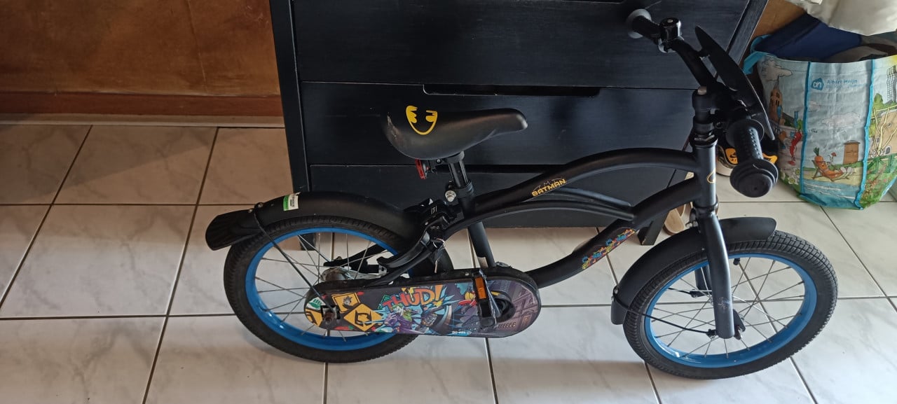 Batman 16 inch kinderfiets