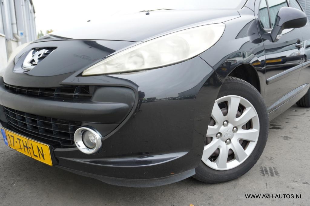 Peugeot 207 1.4-16v xs