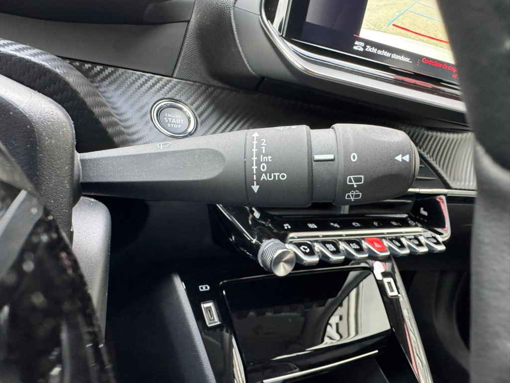 Peugeot 2008 1.2 puretech allure pack