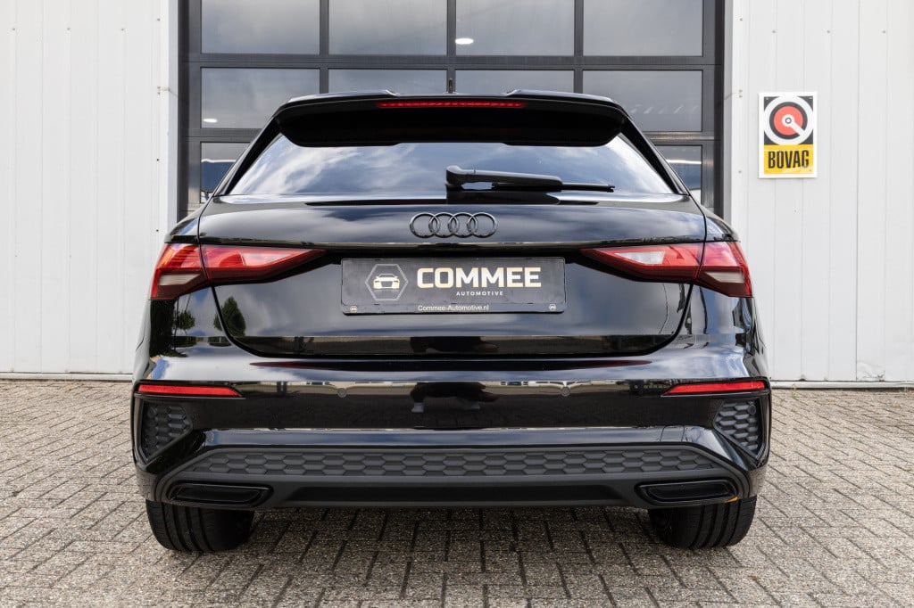 Audi A3 sportback 45 tfsi e s line ✅acc✅apple/android✅18 inch