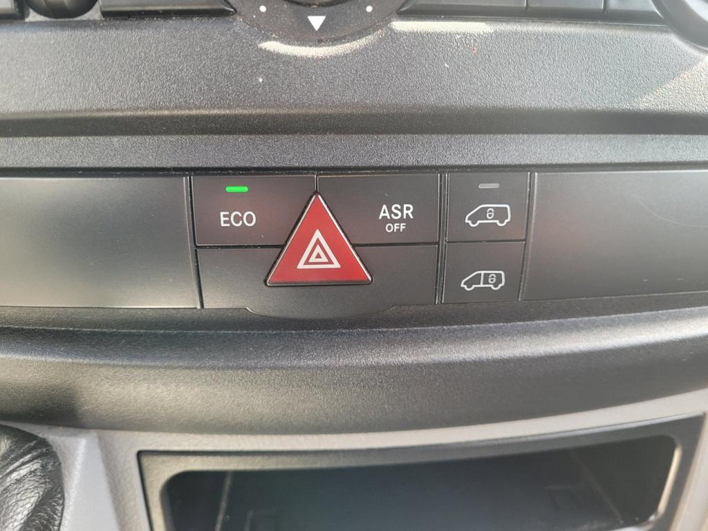 Mercedes-Benz Sprinter 211 2.2 cdi 325 economy hd