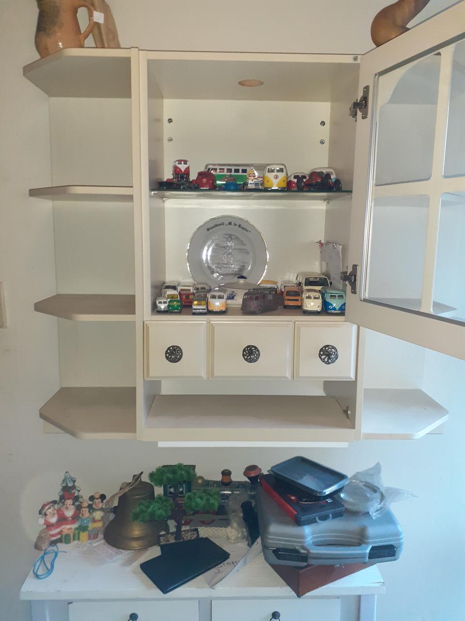 Kast Vitrine-kast  & Onderkast Side-Table