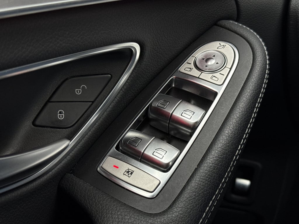Mercedes-Benz C-Klasse estate 180 business solution amg plus upgrade editio