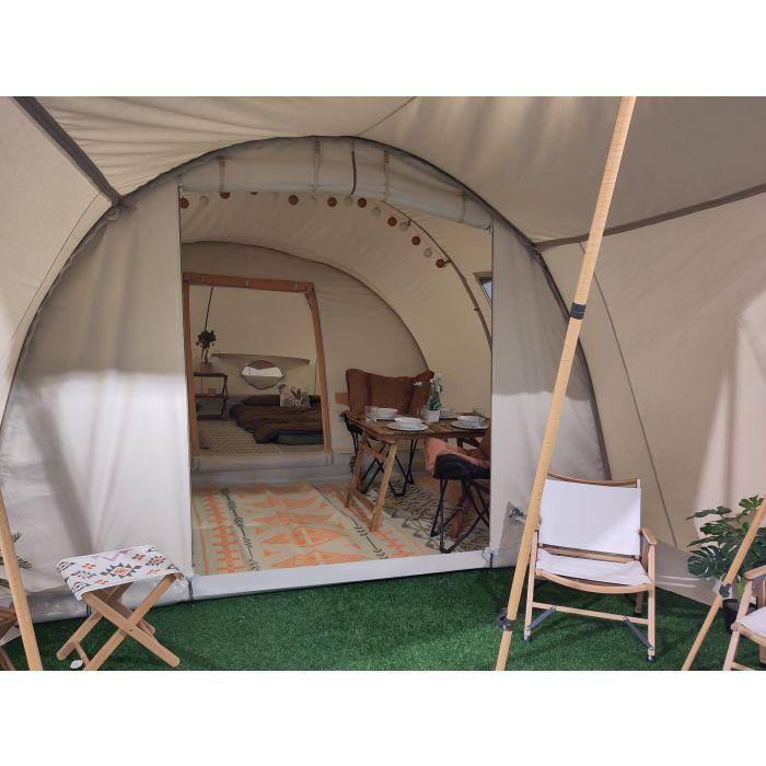 Karsten oppomptent + huifkar + complete inventaris