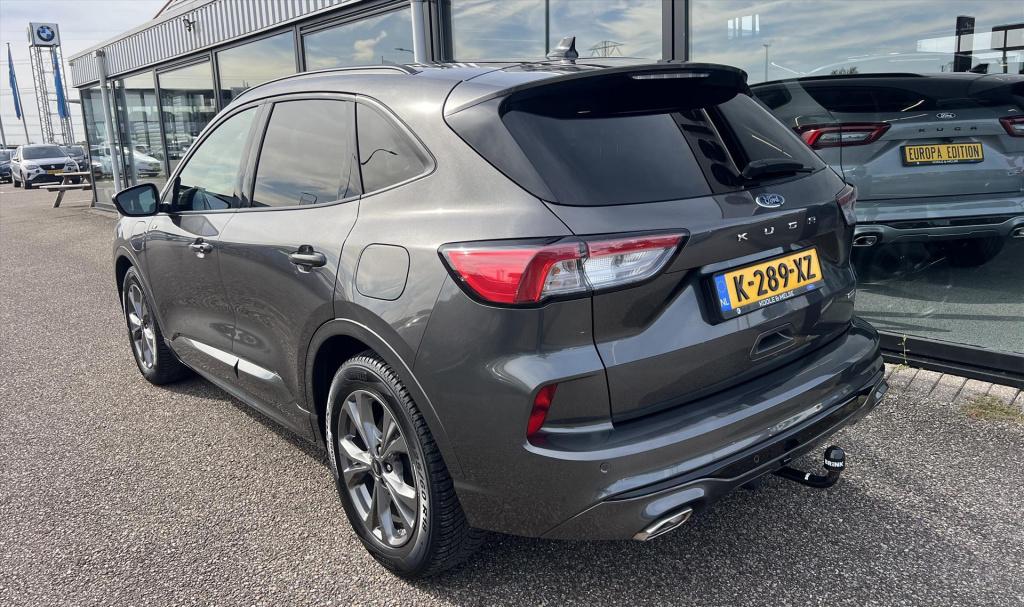 Ford Kuga 2.5 phev e-cvt 225pk st-line x , trekhaak , winterpack ( voorruit