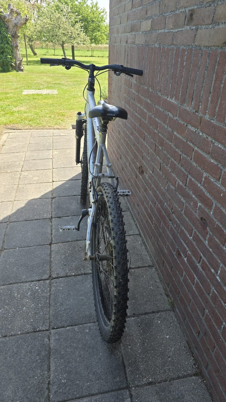 Kyoso mountainbike k6000