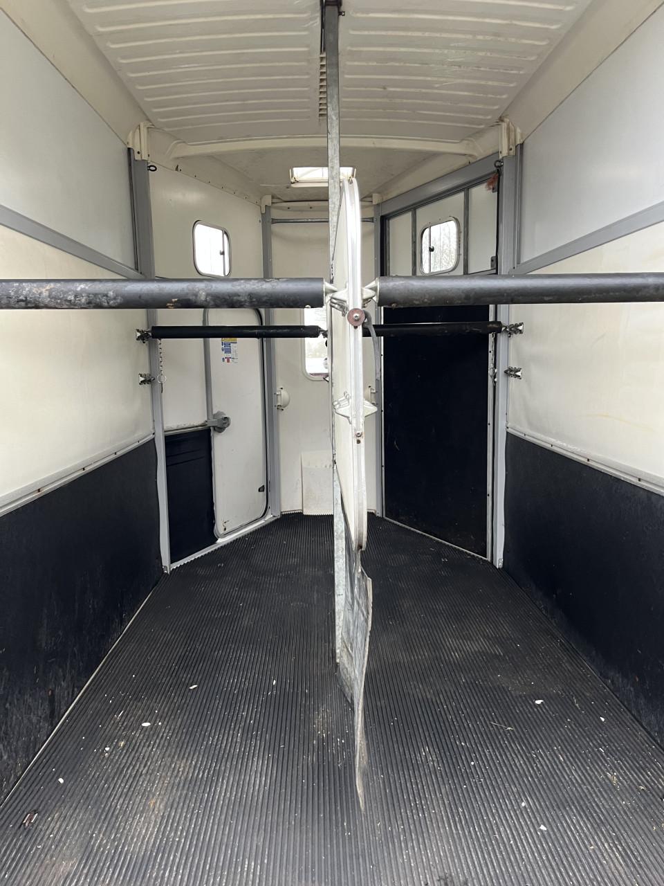 De grote Ifor HB511 met voorlosklep slechts 4900 euro ex btw