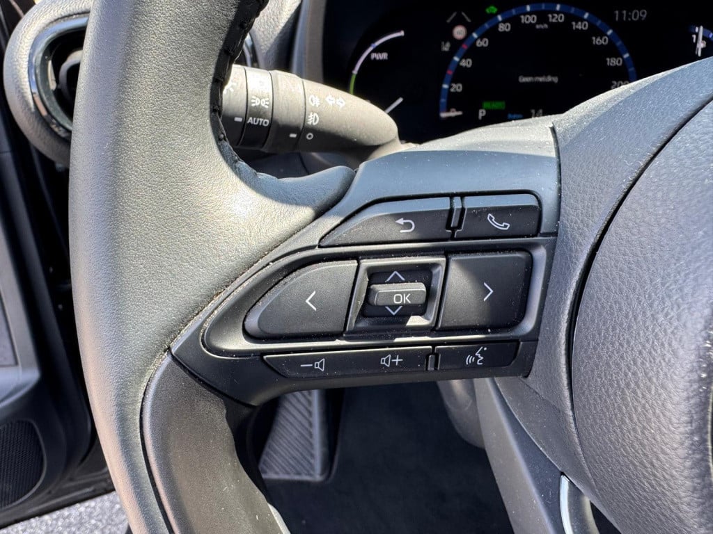 Toyota Yaris Cross 1.5 hybrid business