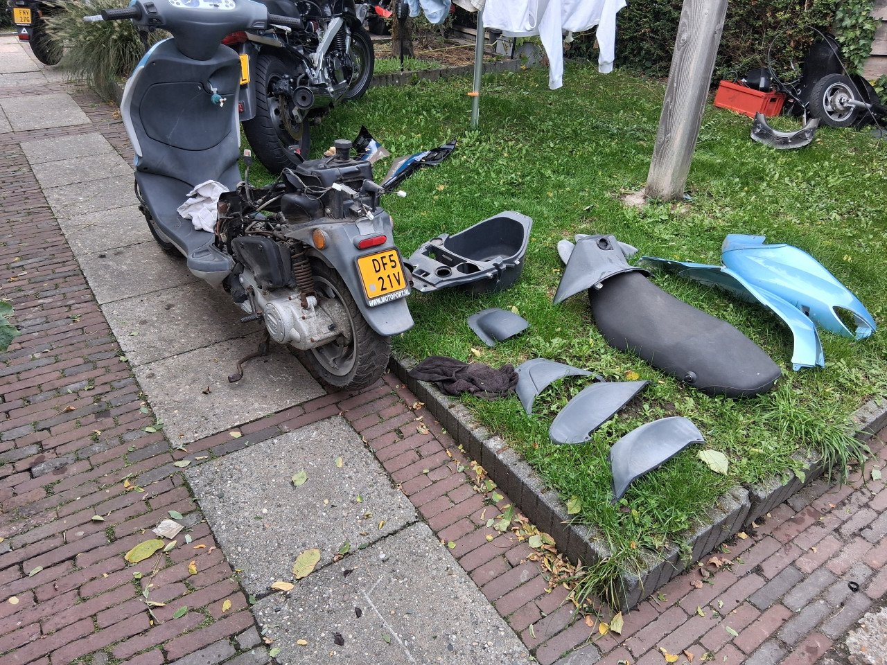 Scooter onderhoud aangeboden