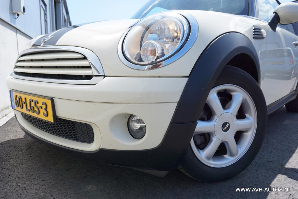 Mini One mini 1.6 minimalist business line