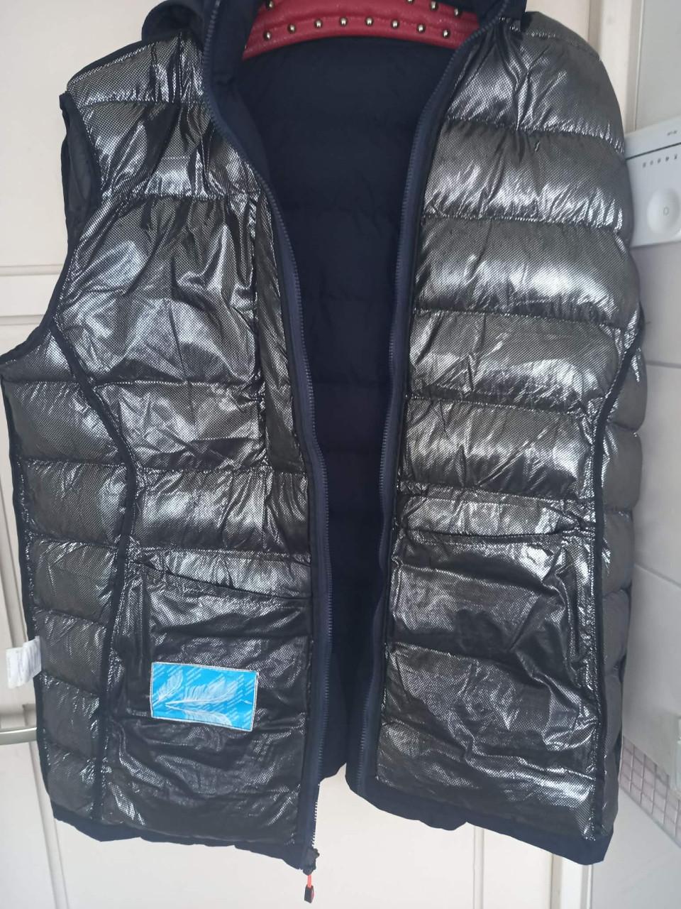 Een zeer weinig gebruikt, hoogwaardig Bonbers-jack