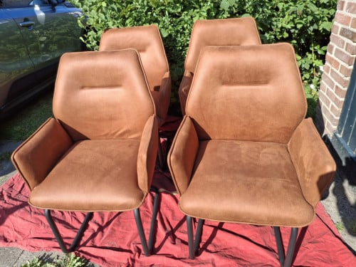 Eetkamer stoelen Z.G.A.N