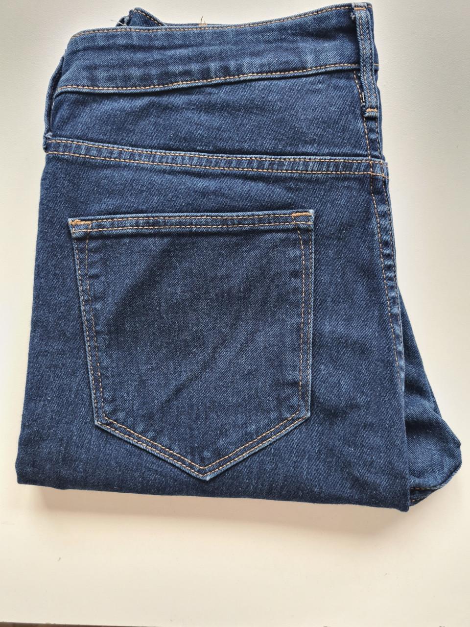 Deze H&M Skinny High Waist Ankle jeans Mt 36