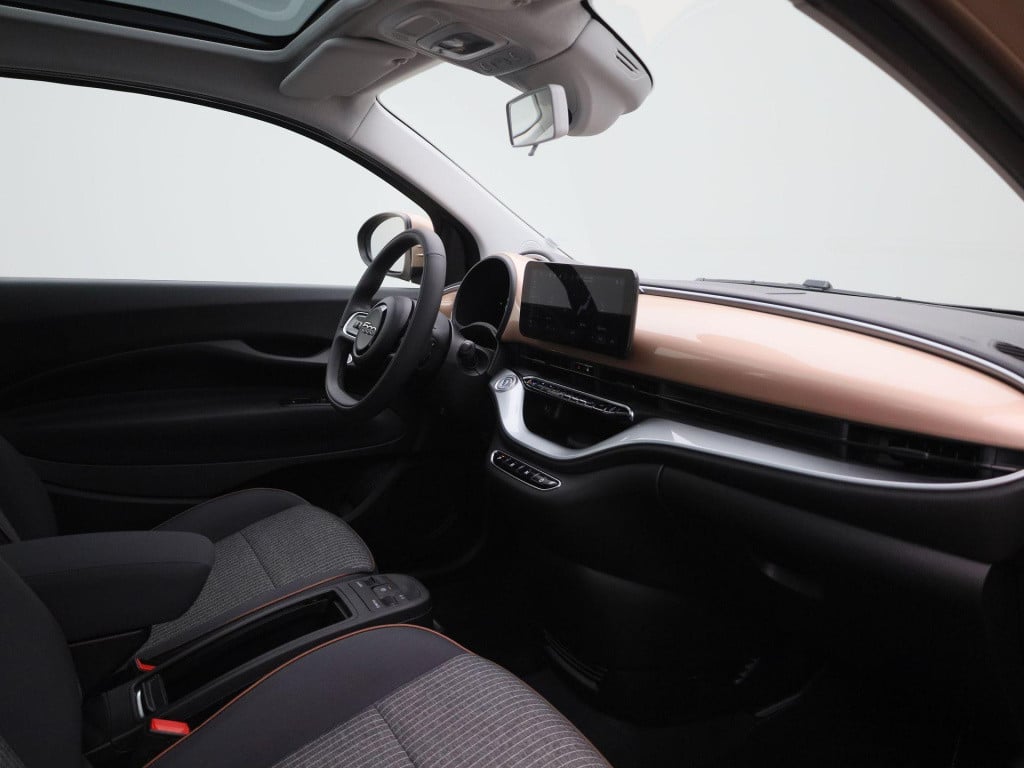 Fiat 500 icon 42 kwh | navigatie | panoramadak | apple carplay / android au